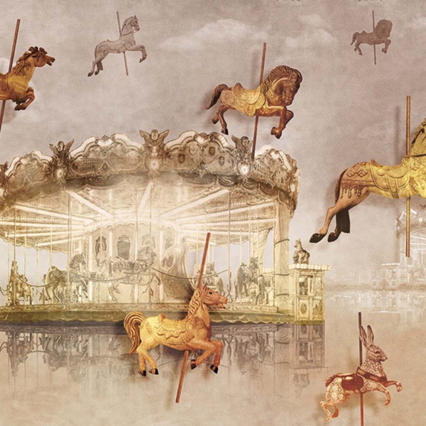 Tapeta-Skinwall-CAROUSEL-143-z-kolekcji-New-Designs-2021-Travelling-Mind-1 Tapeta Skinwall CAROUSEL 143 z kolekcji New Designs 2021 Travelling Mind motywy: zwierzęta, chmury, kolory: beżowy, żółty, złoty - wariant 1