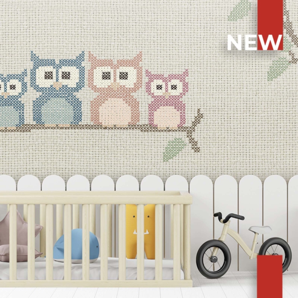 Tapeta-Skinwall-CROSS-STITCH-OWL-769-z-kolekcji-New-Designs-2021-Suite-Collection Tapeta Skinwall CROSS STITCH OWL 769 z kolekcji New Designs 2021 Suite Collection motywy: zwierzęta, rośliny, dziecięcy, kolory: beżowy, niebieski, różowy