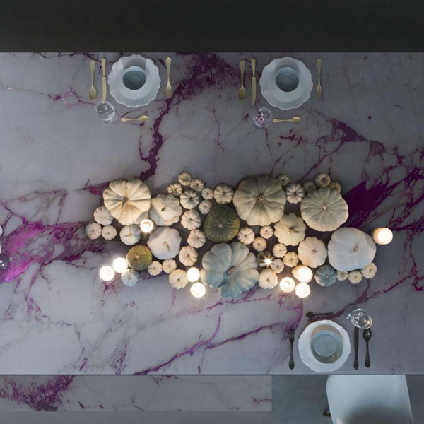 Sicis-Vetrite-Electric-Marble-Cal-Fuxia-wielkoformatowy-panel-szklany-120-x-280-cm-bialy-rozowy-szary-4 Sicis Vetrite z kolekcji Electric Marble model Cal Fuxia to wielkoformatowy panel szklany o wymiarach 120 x 280 cm. Kolory tego modelu to: biały, różowy, szary, a możliwe wykończenia powierzchni: Chrome, Opalescent, Satin.