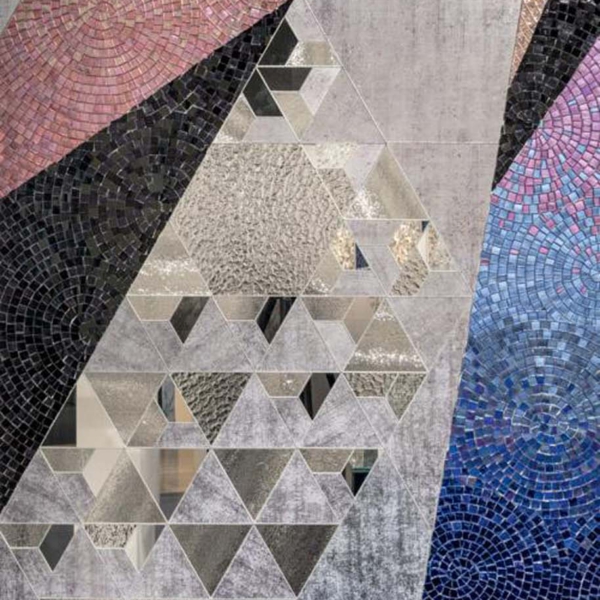 Sicis-Vetrite-Vetrite-Art-Iridis-wielkoformatowy-panel-szklany-szary-rozowy-bezowy-niebieski-czarny-szary-srebrny-4 Sicis Vetrite z kolekcji Vetrite Art model Iridis to wielkoformatowy panel szklany o wymiarach . Kolory tego modelu to: szary, różowy, beżowy, niebieski, czarny, szary, srebrny, a możliwe wykończenia powierzchni: Satin.