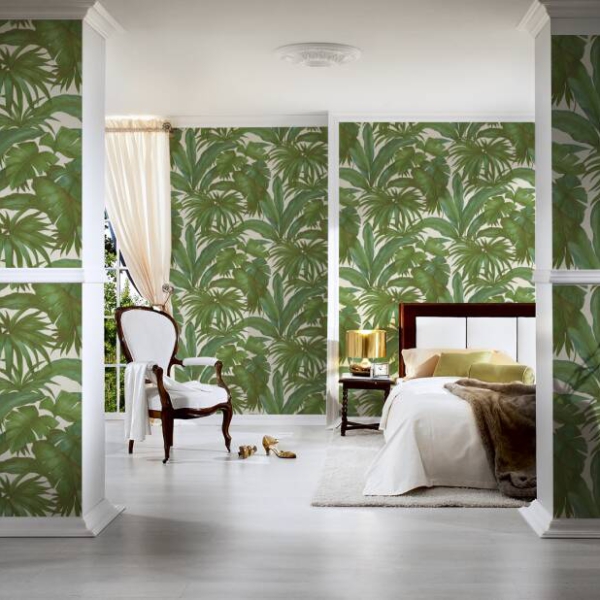 Versace-Home-Versace-2-962405-tapeta-dzungla-rosliny-liscie-kolory-bezowy-zielony-metaliczny-5 Versace Home kolekcja Versace 2 - 2962405 tapeta dżungla rośliny liście kolory beżowy zielony metaliczny - tapeta przeznaczona do pomieszczeń: przedpokój, salon, biuro, sypialnia.