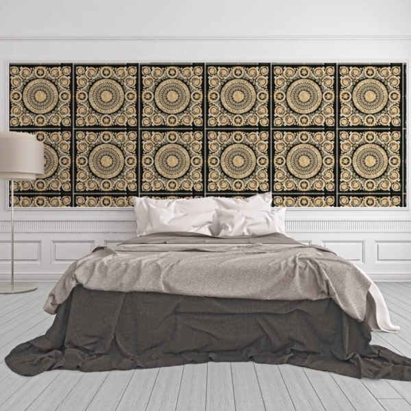 Versace-Home-Versace-4-370553-tapeta-kwiaty-liscie-ornamenty-rosliny-kolory-bezowy-czarny-kremowy-zloty-metaliczny-11 Versace Home kolekcja Versace 4 - 4370553 tapeta kwiaty liście ornamenty rośliny kolory beżowy czarny kremowy złoty metaliczny - tapeta przeznaczona do pomieszczeń: przedpokój, salon, sypialnia.