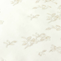 Versace Home Versace 4935852 tapeta kwiaty liście rośliny kolory kremowy metaliczny - tapeta przeznaczona do pomieszczeń: przedpokój, salon, biuro, sypialnia.