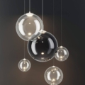 RANDOM SOLO to lampa wisząca sufitowa LED z dmuchanego szkła włoskiej marki Lodes.