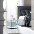 Tonelli Design Liber E stolik nocny kwadratowy ze szkła