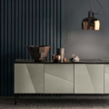 Tonelli Design Psiche wysoka szafka z drzwiami