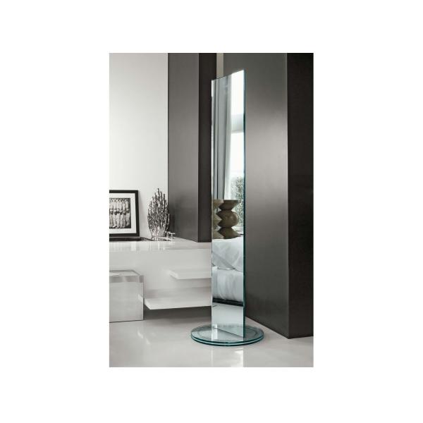 Tonelli-Design-Soglia-wolnostojace-lustro-prostokatne-1 Tonelli Design Soglia wolnostojące lustro prostokątne