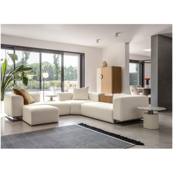 Scappini-Home-Over-Sofa-modulowa-1 Scappini Home, sofa modułowa Over, trzyosobowa, z półką na tyłach, obicie z tkaniny AZI-GL-501, metalowa podstawa w kolorze mosiądzu.