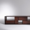 Laurameroni BD 09 Komoda niska drewniana z kolekcji Maxima projektu Bartoli Design