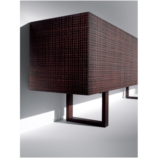 Laurameroni-BD-11-Komoda-z-rzezbionymi-drzwiami-kolekcja-Maxima-Bartoli-Design-1.jpg Laurameroni BD 11 Komoda z rzeźbionymi drzwiami z kolekcji Maxima projektu Bartoli Design