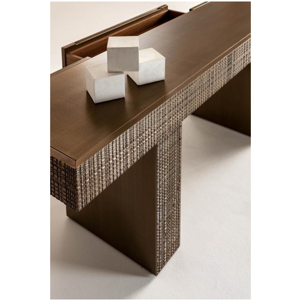 Laurameroni-BD-38-Konsola-z-rzezbionym-frontem-kolekcja-Maxima-Bartoli-Design-3.jpg Laurameroni BD 38 Konsola z rzeźbionym frontem z kolekcji Maxima projektu Bartoli Design