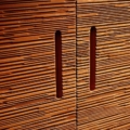 Laurameroni Decor Sliding Door Drzwi przesuwne z drewna z kolekcji Decor projektu Bartoli Design