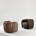 Laurameroni Drapè Lounge Fotel obrotowy skórzany z kolekcji Drapè projektu Bartoli Design