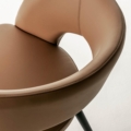 Laurameroni LV 102 Chair Krzesło nowoczesne tapicerowane z kolekcjiprojektu Laurameroni