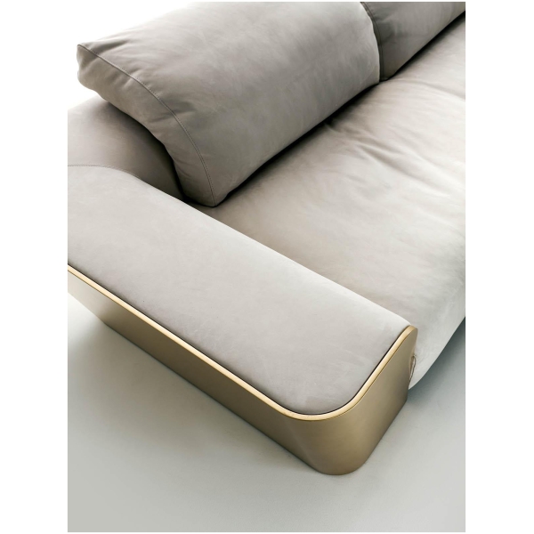 Laurameroni-Metropol-System-Sofa-modulowa-z-drewnianymi-bokami-kolekcja-Metropol-Cesare-Arosio-1.jpg Laurameroni Metropol System Sofa modułowa z drewnianymi bokami z kolekcji Metropol projektu Cesare Arosio