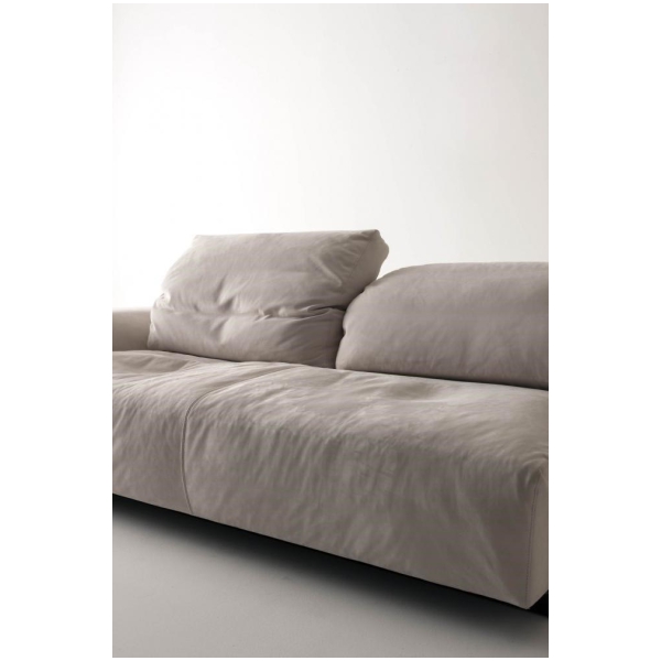 Laurameroni-Metropol-System-Sofa-modulowa-z-drewnianymi-bokami-kolekcja-Metropol-Cesare-Arosio-10.jpg Laurameroni Metropol System Sofa modułowa z drewnianymi bokami z kolekcji Metropol projektu Cesare Arosio