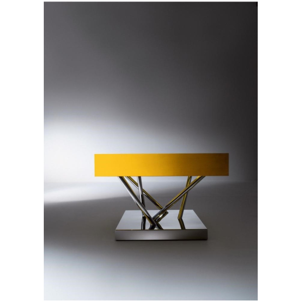 Laurameroni-SA-01-SA-04-SA-05-Stoliki-szklane-niskie-z-metalowa-baza-kolekcja-Sottsass-Sottsass-Associati-11.jpg Laurameroni SA 01 SA 04 SA 05 Stoliki szklane niskie z metalową bazą z kolekcji Sottsass projektu Sottsass Associati