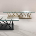 Laurameroni SA 01 SA 04 SA 05 Stoliki szklane niskie z metalową bazą z kolekcji Sottsass projektu Sottsass Associati
