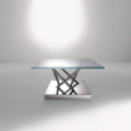 Laurameroni SA 01 SA 04 SA 05 Stoliki szklane niskie z metalową bazą z kolekcji Sottsass projektu Sottsass Associati