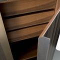 Laurameroni ST 01 Komoda szafka wysoka metal i drewno z kolekcji Stars projektu Bartoli Design