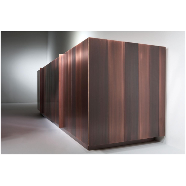 Laurameroni-ST-11-Komoda-niska-metal-i-drewno-kolekcja-Stars-Bartoli-Design-10.jpg Laurameroni ST 11 Komoda niska metal i drewno z kolekcji Stars projektu Bartoli Design