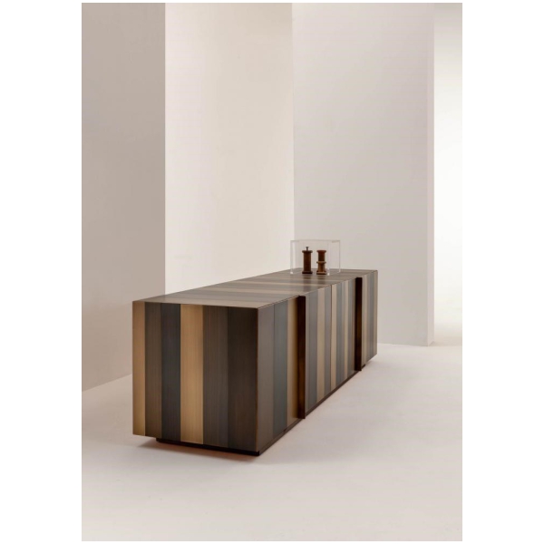 Laurameroni-ST-11-Komoda-niska-metal-i-drewno-kolekcja-Stars-Bartoli-Design-2.jpg Laurameroni ST 11 Komoda niska metal i drewno z kolekcji Stars projektu Bartoli Design
