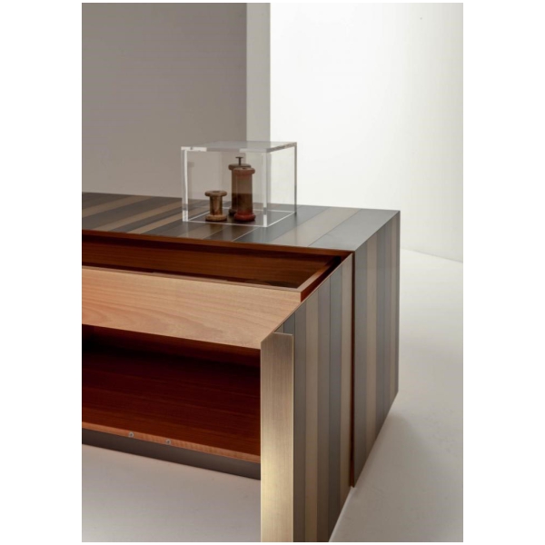 Laurameroni-ST-11-Komoda-niska-metal-i-drewno-kolekcja-Stars-Bartoli-Design-5.jpg Laurameroni ST 11 Komoda niska metal i drewno z kolekcji Stars projektu Bartoli Design
