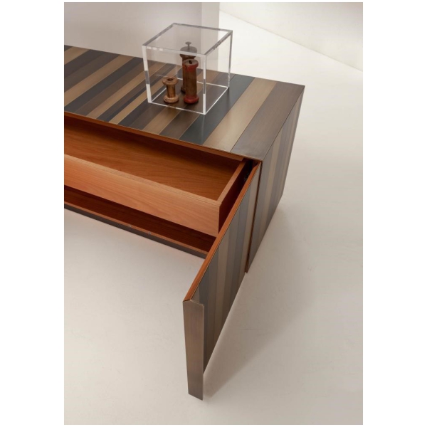 Laurameroni-ST-11-Komoda-niska-metal-i-drewno-kolekcja-Stars-Bartoli-Design-6.jpg Laurameroni ST 11 Komoda niska metal i drewno z kolekcji Stars projektu Bartoli Design