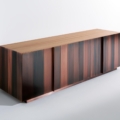 Laurameroni ST 11 Komoda niska metal i drewno z kolekcji Stars projektu Bartoli Design