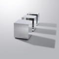 Laurameroni ST 31 ST 32 ST 33 ST 34 Stoliki kawowe wykończone metalem z kolekcji Stars projektu Sottsass Associati
