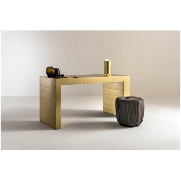 Laurameroni-ST-40-Biurko-metalowe-z-szuflada-kolekcja-Stars-Bartoli-Design.jpg Laurameroni ST 40 Biurko metalowe z szufladą z kolekcji Stars projektu Bartoli Design