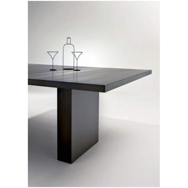 Laurameroni-ST-51-M-Stol-prostokatny-z-metalu-kolekcja-Stars-Bartoli-Design-4.jpg Laurameroni ST 51 M Stół prostokątny z metalu z kolekcji Stars projektu Bartoli Design