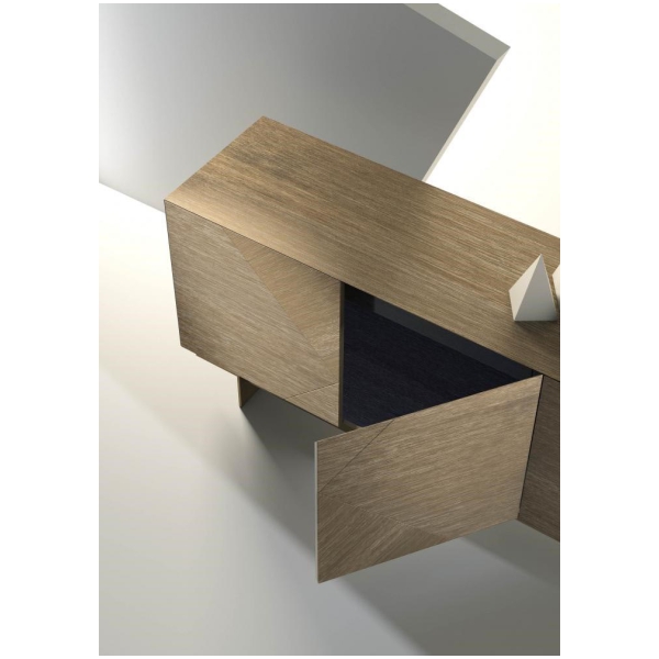 Laurameroni-Tatami-Komoda-z-drzwiami-metalowymi-kolekcja-Tatami-Cesare-Arosio-10.jpg Laurameroni Tatami Komoda z drzwiami metalowymi z kolekcji Tatami projektu Cesare Arosio