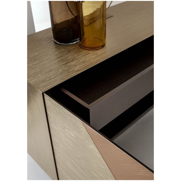 Laurameroni-Tatami-Komoda-z-drzwiami-metalowymi-kolekcja-Tatami-Cesare-Arosio-2.jpg Laurameroni Tatami Komoda z drzwiami metalowymi z kolekcji Tatami projektu Cesare Arosio