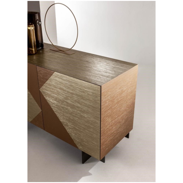Laurameroni-Tatami-Komoda-z-drzwiami-metalowymi-kolekcja-Tatami-Cesare-Arosio-6.jpg Laurameroni Tatami Komoda z drzwiami metalowymi z kolekcji Tatami projektu Cesare Arosio