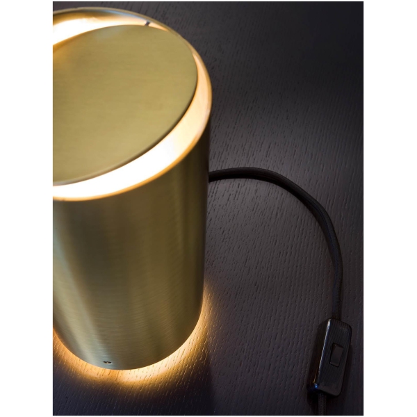 Laurameroni-Tubo-Tavolo-MF-35-Lampa-stolowa-mosiadz-kolekcja-Elements-Mickael-Fabris-1.jpg Laurameroni Tubo Tavolo MF 35 Lampa stołowa mosiądz z kolekcji Elements projektu Mickael Fabris