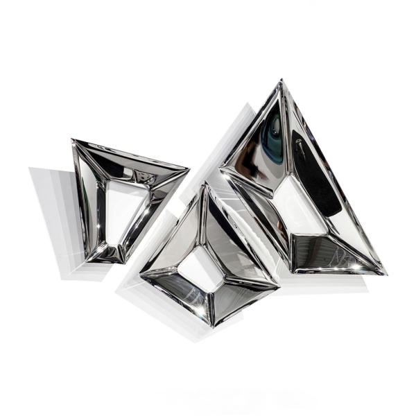 Zieta-Crystals-Mirrors-lustro-rzezba-wariant-Crystals-Mirrors-3-Set-kolor-Inox-Polished-1.jpg Zięta Crystals Mirrors lustro/rzeźba wariant Crystals Mirrors 3 Set kolor Inox Polished