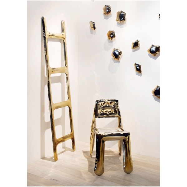Zieta-Drab-Hanger-wieszak-rzezba-wariant-Drab-Hanger-kolor-Heat-Flamed-Gold-6.jpg Zięta Drab Hanger wieszak/rzeźba wariant Drab Hanger kolor Heat Flamed Gold