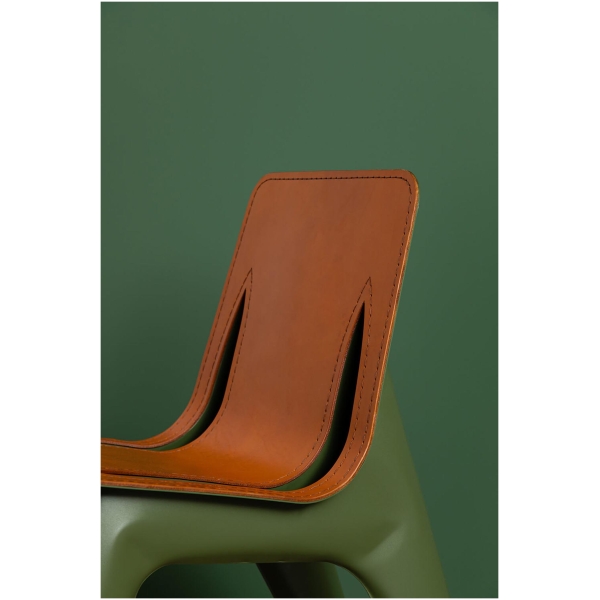 Zieta-J-Chair-krzeslo-wariant-J-Chair-kolor-Graphite-Grey-Matt-7021-Aluminium-wykonczenie-No-Leather-3.jpg Zięta J-Chair krzesło wariant J-Chair kolor Graphite Grey Matt 7021 Aluminium wykończenie No Leather