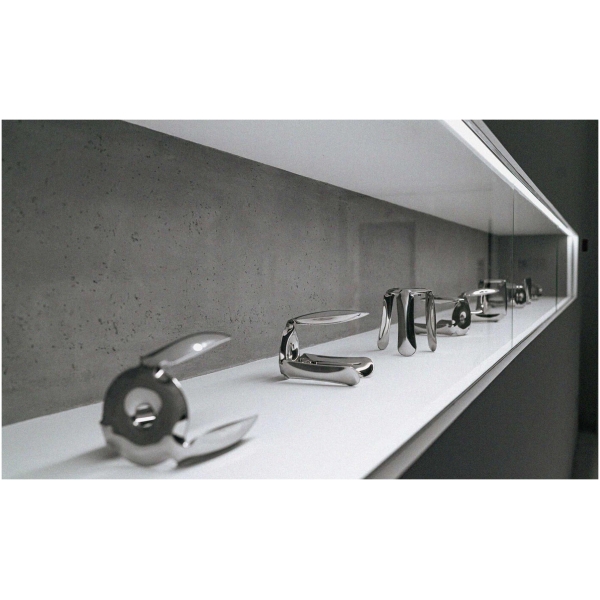 Zieta-Ploppy-Miniature-stolek-wariant-Ploppy-Miniature-kolor-Inox-Polished-6.jpg Zięta Ploppy Miniature stołek wariant Ploppy Miniature kolor Inox Polished