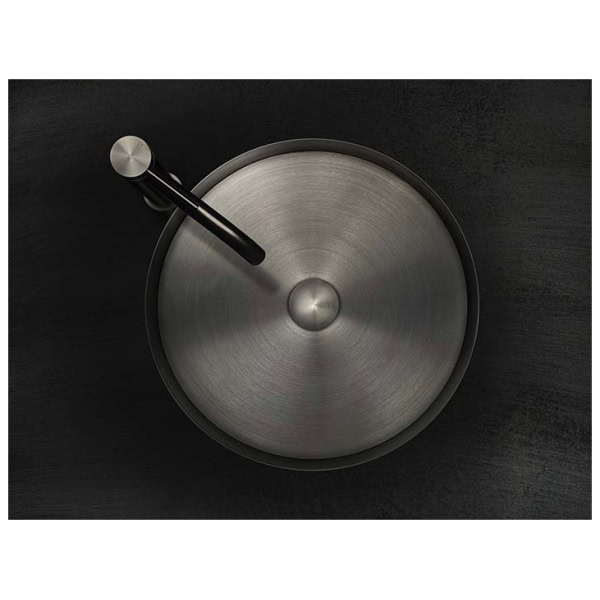 Gessi-GESSI316-WASHBASINS-54601-Umywalka-nablatowa-ze-stali-nierdzewnej-bez-przelewu-wiele-kolorow-6.jpg Gessi316 GESSI316 WASHBASINS 54601 Umywalka nablatowa ze stali nierdzewnej bez przelewu wiele kolorow 239 Stal szczotkowana 299 Czarny XL 707 Czarny metal szczotkowany PVD 708 Miedź szczotkowana PVD 726 Ciepła stal PVD