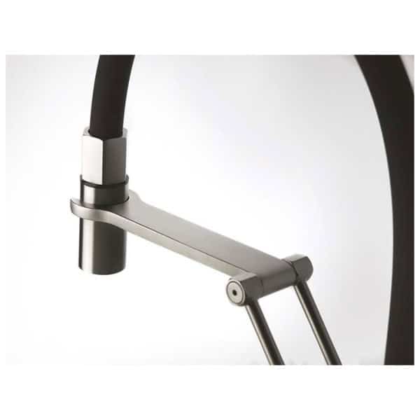 Gessi-OFFICINE-GESSI-60055-Bateria-kuchenna-z-obrotowa-wylewka-z-dwoma-trybami-strumienia-wody-wylewka-obrotowa-360-wiele-kolorow-2.jpg Gessi OFFICINE GESSI 60055 Bateria kuchenna z obrotowa wylewka z dwoma trybami strumienia wody Otwor montazowy baterii 35 mm Wylewka obrotowa 360 ° Srednica wiele kolorow 031 Chrom 149 Finox 599 707 Czarny metal szczotkowany PVD 708 Miedź szczotkowana PVD