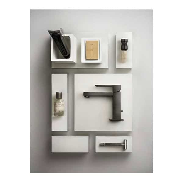 Gessi-RETTANGOLO-ACCESSORIES-20825-Mydelniczka-w-kolorze-bialym-wiele-kolorow-1.jpg Gessi RETTANGOLO ACCESSORIES 20825 Mydelniczka w kolorze bialym wiele kolorow 031 Chrom 099 Czarny XL 149 Finox 706 Czarny Metal PVD 030 Miedź PVD 707 Czarny metal szczotkowany PVD 708 Miedź szczotkowana PVD