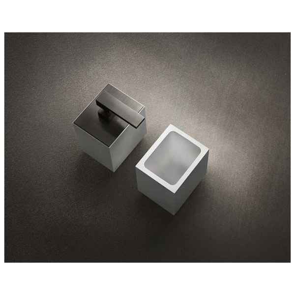 Gessi-RETTANGOLO-ACCESSORIES-20831-Kubek-na-szczoteczki-w-kolorze-bialym-wiele-kolorow-3.jpg Gessi RETTANGOLO ACCESSORIES 20831 Kubek na szczoteczki w kolorze bialym wiele kolorow 031 Chrom 099 Czarny XL 149 Finox 706 Czarny Metal PVD 030 Miedź PVD 707 Czarny metal szczotkowany PVD 708 Miedź szczotkowana PVD