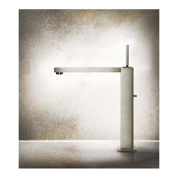Gessi-RETTANGOLO-J-11927-Bateria-umywalkowa-nablatowa-z-korkiem-automatycznym-Zasieg-wylewki-217-mm-wiele-kolorow-1.jpg Gessi RETTANGOLO J 11927 Bateria umywalkowa nablatowa z korkiem automatycznym Zasieg wylewki 217 mm wiele kolorow 031 Chrom 149 Finox