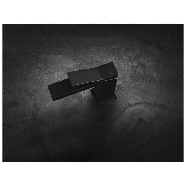 Gessi-RETTANGOLO-K-53002-Bateria-umywalkowa-wiele-kolorow-10.jpg Gessi RETTANGOLO K 53002 Bateria umywalkowa wiele kolorow 031 Chrom 149 Finox 299 Czarny XL 706 Czarny Metal PVD 030 Miedź PVD 707 Czarny metal szczotkowany PVD 708 Miedź szczotkowana PVD