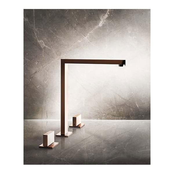 Gessi-RETTANGOLO-T-20405-Bateria-umywalkowa-trzyotworowa-z-wylewka-o-wysokosci-308-mm-odplywem-1-1-4-i-przylaczem-1-2-wiele-kolorow-1.jpg Gessi RETTANGOLO T 20405 Bateria umywalkowa trzyotworowa z wylewka o wysokosci 308 mm odplywem 1 1 4 i przylaczem 1 2 wiele kolorow 031 Chrom 149 Finox 299 Czarny XL 706 Czarny Metal PVD 030 Miedź PVD 707 Czarny metal szczotkowany PVD 708 Miedź szczotkowana PVD