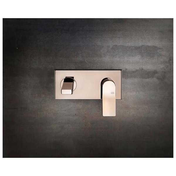 Gessi-RILIEVO-13297-59088-Bateria-podtynkowa-z-wylewka-wiele-kolorow-1.jpg Gessi RILIEVO 13297 59088 Bateria podtynkowa z wylewka wiele kolorow 031 Chrom 149 Finox 279 Biały CN 299 Czarny XL 706 Czarny Metal PVD 030 Miedź PVD 707 Czarny metal szczotkowany PVD 708 Miedź szczotkowana PVD