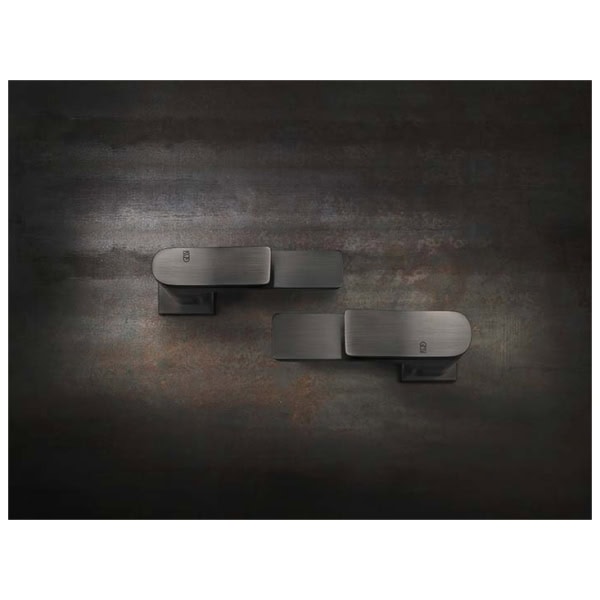 Gessi-RILIEVO-59002-Bateria-umywalkowa-wiele-kolorow-12.jpg Gessi RILIEVO 59002 Bateria umywalkowa wiele kolorow 031 Chrom 149 Finox 279 Biały CN 299 Czarny XL 706 Czarny Metal PVD 030 Miedź PVD 707 Czarny metal szczotkowany PVD 708 Miedź szczotkowana PVD
