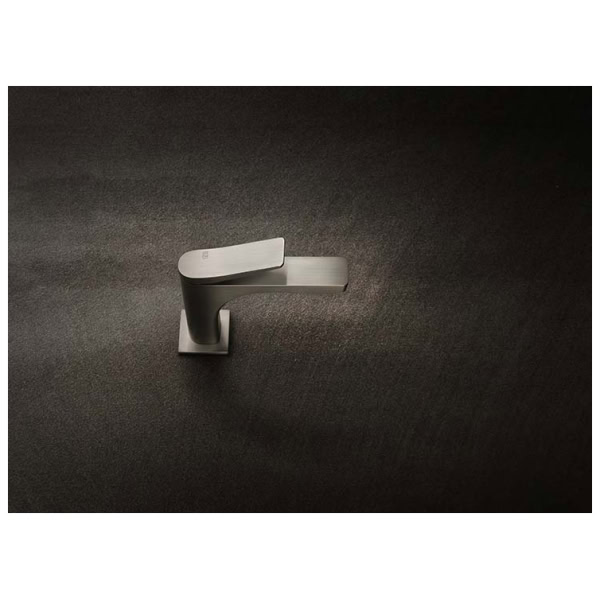 Gessi-RILIEVO-59002-Bateria-umywalkowa-wiele-kolorow-4.jpg Gessi RILIEVO 59002 Bateria umywalkowa wiele kolorow 031 Chrom 149 Finox 279 Biały CN 299 Czarny XL 706 Czarny Metal PVD 030 Miedź PVD 707 Czarny metal szczotkowany PVD 708 Miedź szczotkowana PVD